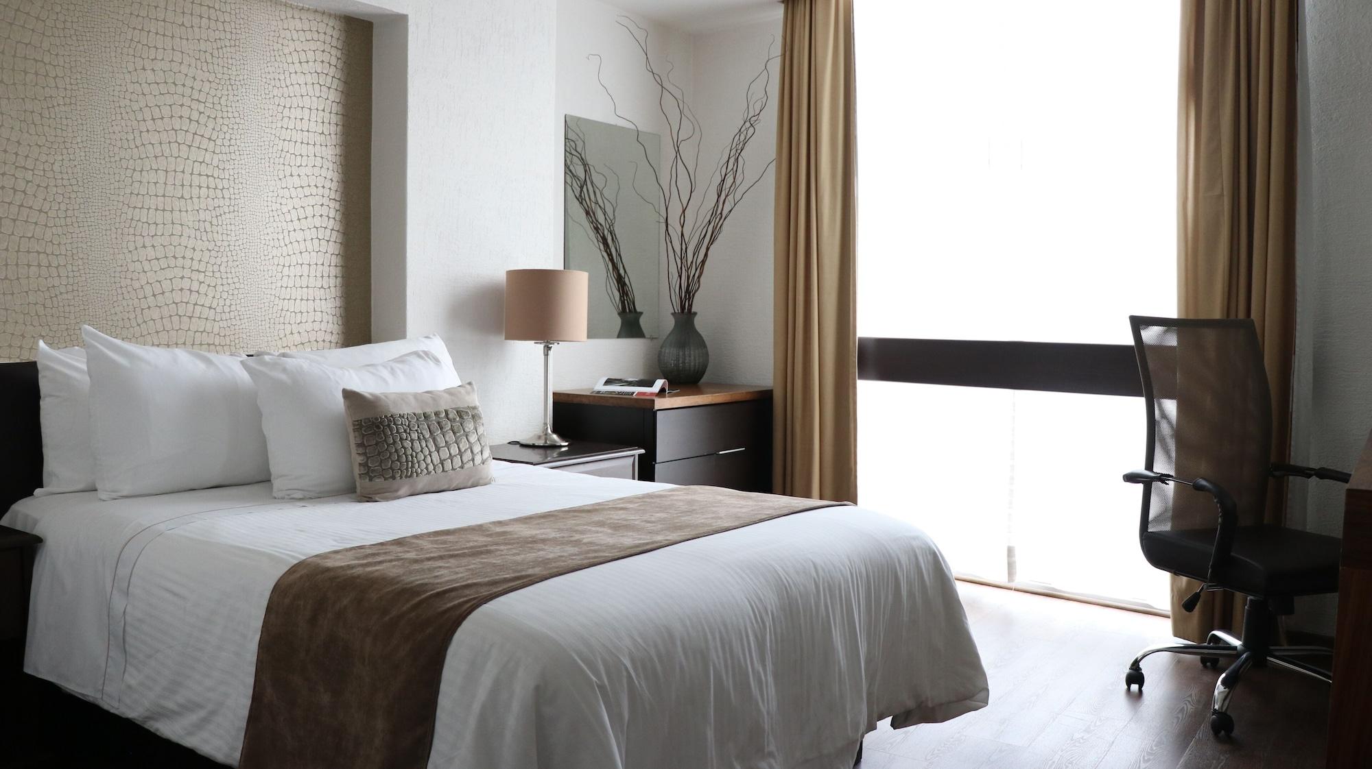 Meson Ejecutivo Guadalajara Minerva - Av Mexico Otel Dış mekan fotoğraf
