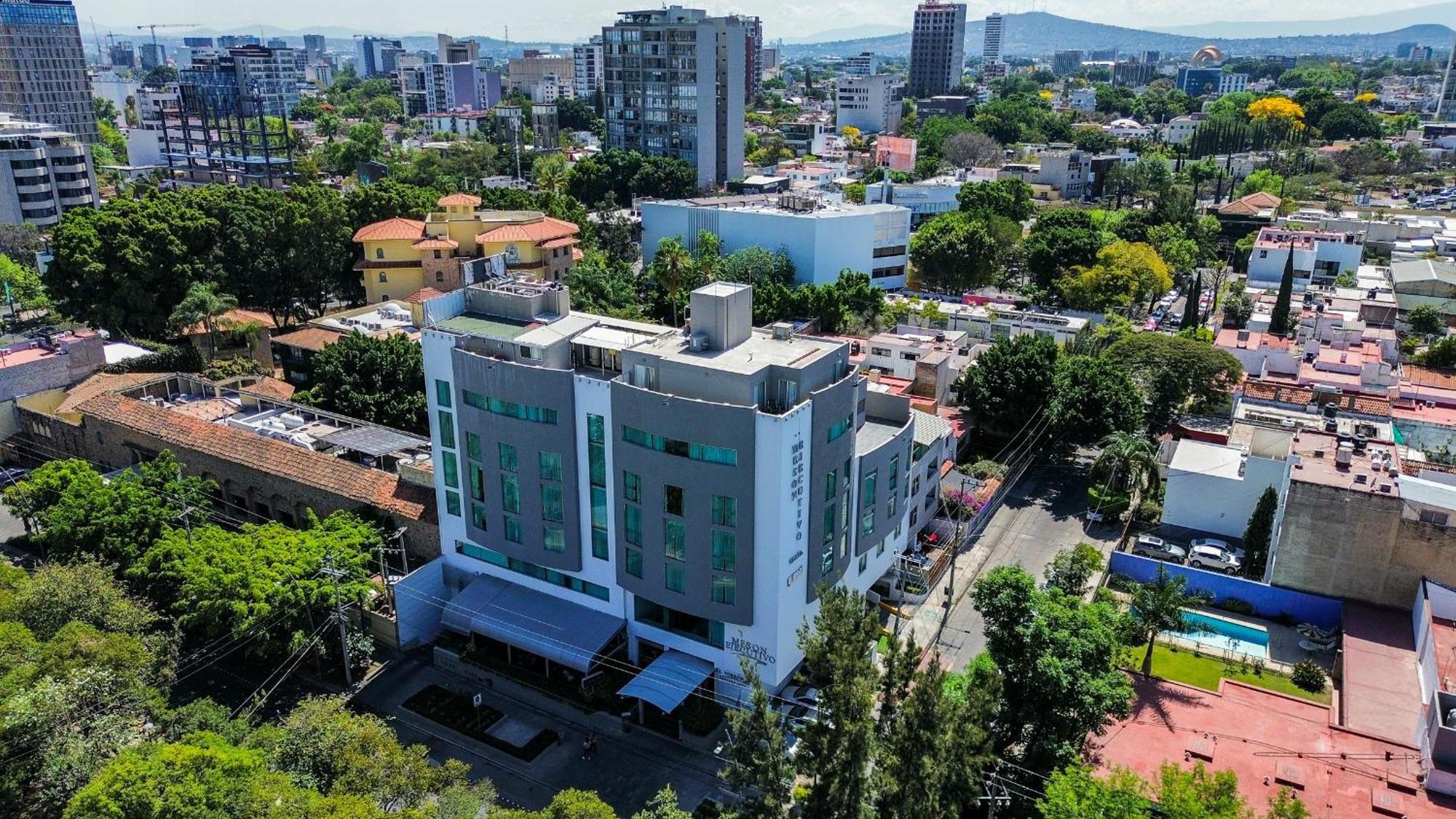 Meson Ejecutivo Guadalajara Minerva - Av Mexico Otel Dış mekan fotoğraf