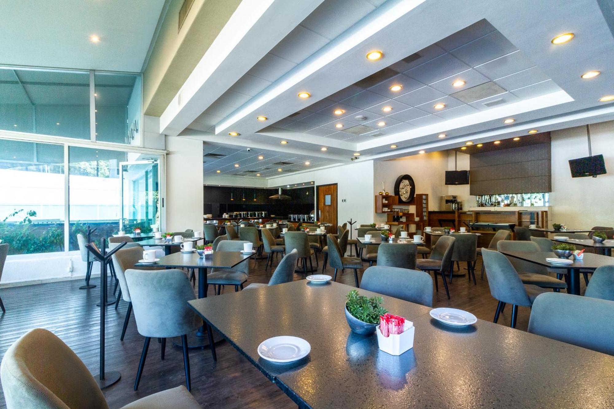 Meson Ejecutivo Guadalajara Minerva - Av Mexico Otel Dış mekan fotoğraf