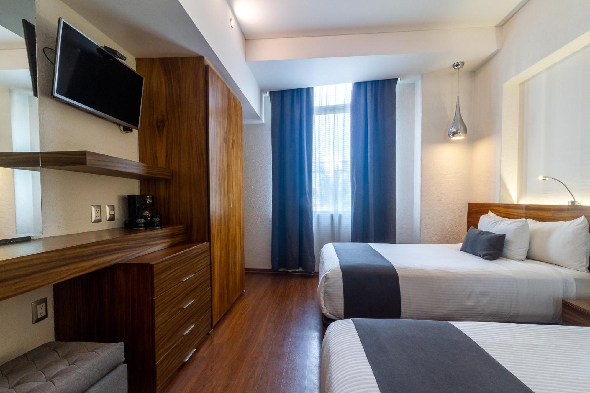 Meson Ejecutivo Guadalajara Minerva - Av Mexico Otel Dış mekan fotoğraf