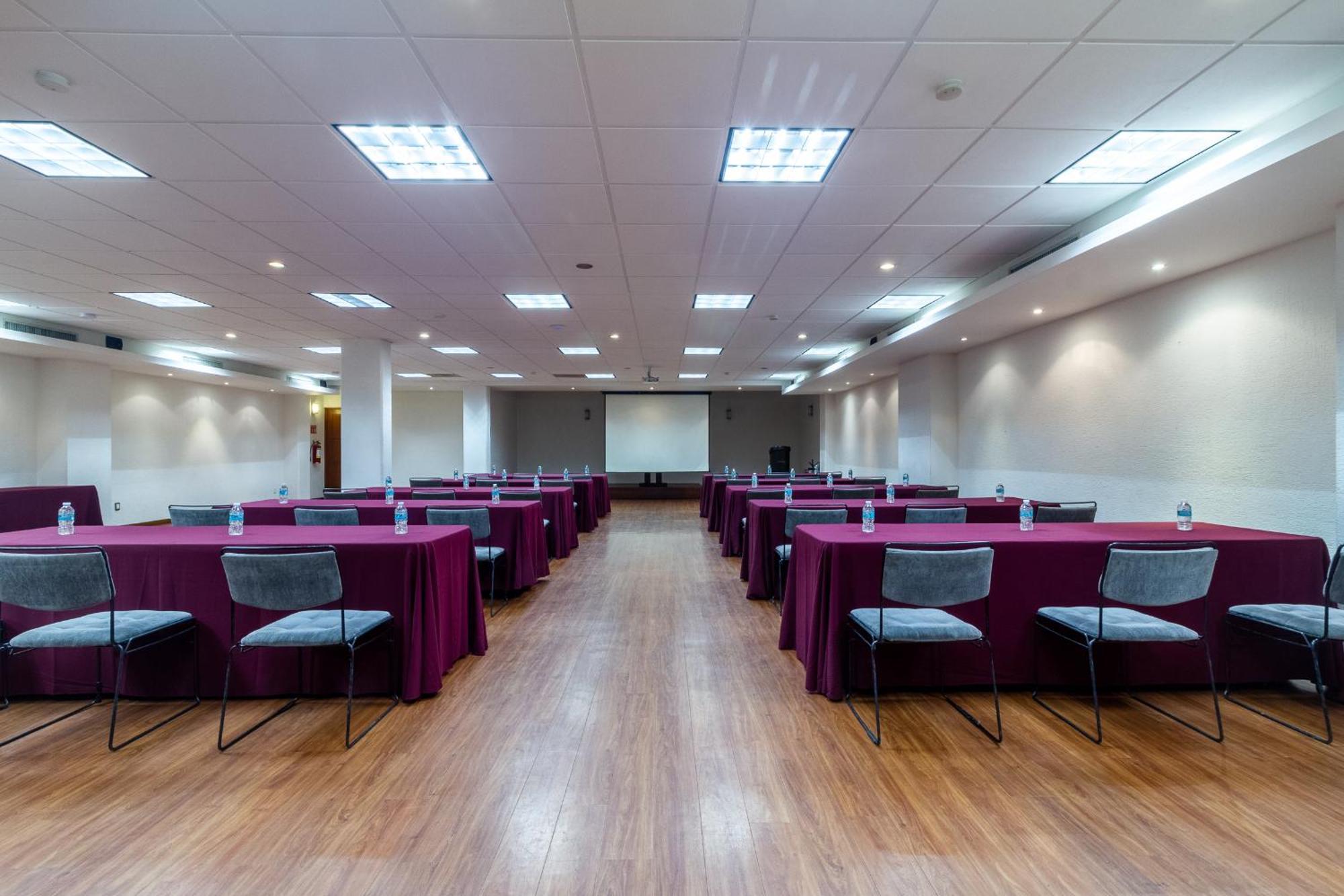 Meson Ejecutivo Guadalajara Minerva - Av Mexico Otel Dış mekan fotoğraf