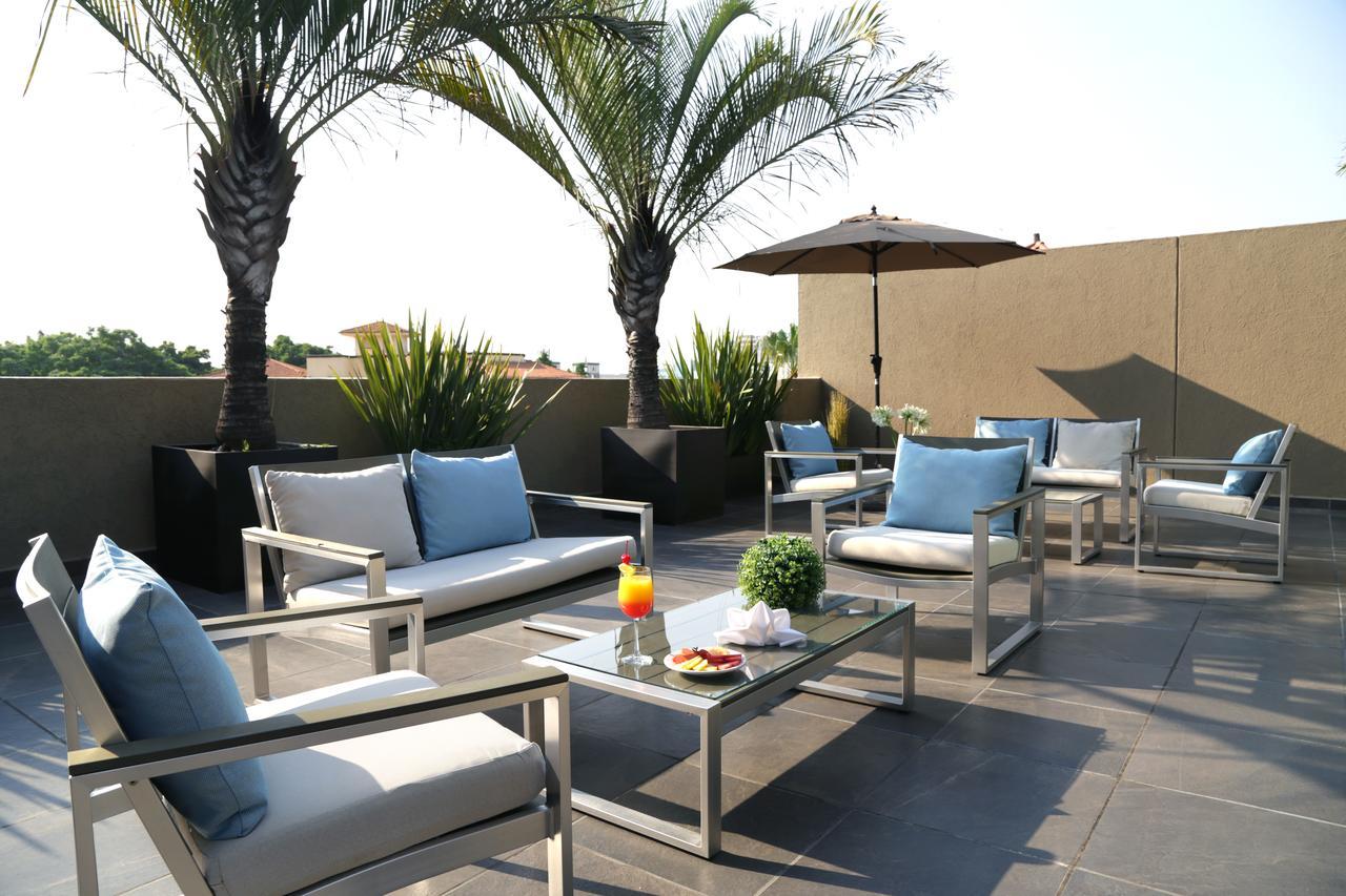 Meson Ejecutivo Guadalajara Minerva - Av Mexico Otel Dış mekan fotoğraf
